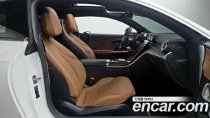 Mercedes-Benz CLE-Class CLE450 4MATIC Coupe 2024 года из Южной Кореи