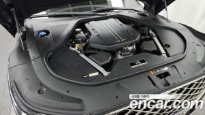 Genesis G90 Бензин 3.5 Turbo AWD 2026 года из Южной Кореи