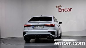 Audi S3 2.0 TFSI 4WD 2023 года из Южной Кореи