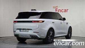 Land Rover Range Rover Sport P550E Dynamic HSE 2025 года из Южной Кореи