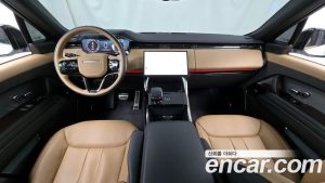 Land Rover Range Rover Sport P550E Dynamic HSE 2025 года из Южной Кореи