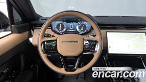 Land Rover Range Rover Sport P550E Dynamic HSE 2025 года из Южной Кореи