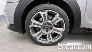 Mini Countryman ALL4 CLASSIC COMFORT PACK 2023 года из Южной Кореи