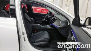 Mercedes-Benz E-Class E220d 4MATIC Exclusive 2025 года из Южной Кореи