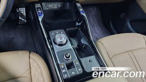 Kia Sorento HEV 1.6 2WD 2024 года из Южной Кореи