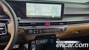 Kia Sorento HEV 1.6 2WD 2024 года из Южной Кореи