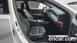 Mercedes-Benz A-Class A220 HATCHBACK 2025 года из Южной Кореи