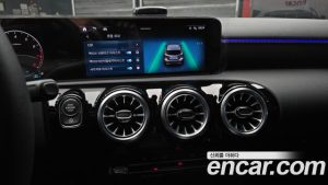 Mercedes-Benz A-Class A220 HATCHBACK 2025 года из Южной Кореи