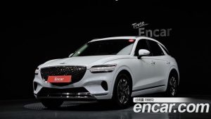 Genesis GV70 2.5T Бензин 2WD 2024 года из Южной Кореи