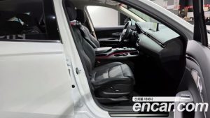 Genesis GV70 2.5T Бензин 2WD 2024 года из Южной Кореи