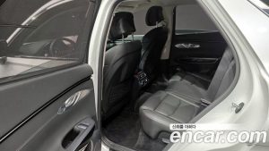 Genesis GV70 2.5T Бензин 2WD 2024 года из Южной Кореи