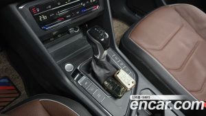 Volkswagen Tiguan 2.0 TSI Prestige 2023 года из Южной Кореи