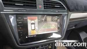 Volkswagen Tiguan 2.0 TSI Prestige 2023 года из Южной Кореи
