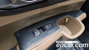 Kia Sorento Дизель 2.2 2WD 2025 года из Южной Кореи