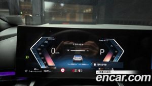 BMW 5-Series 520i Special Edition 2025 года из Южной Кореи