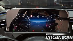 Mercedes-Benz E-Class E200 Avantgarde 2024 года из Южной Кореи