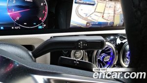 Mercedes-Benz CLA-Class CLA250 4MATIC 2025 года из Южной Кореи