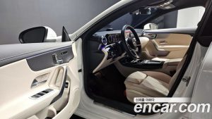 Mercedes-Benz CLA-Class CLA250 4MATIC 2025 года из Южной Кореи