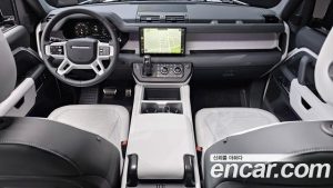 Land Rover Defender 110 D250 X- SE 2025 года из Южной Кореи