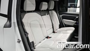 Land Rover Defender 110 D250 X- SE 2025 года из Южной Кореи