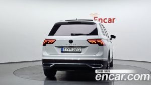 Volkswagen Tiguan 2.0 TDI Prestige 2022 года из Южной Кореи