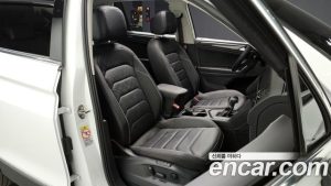 Volkswagen Tiguan 2.0 TDI Prestige 2022 года из Южной Кореи