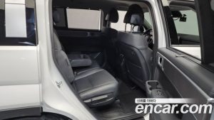 Hyundai Santafe Бензин 2.5T 2WD 2024 года из Южной Кореи