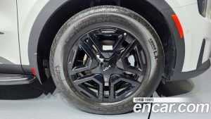 Kia Sorento HEV 1.6 4WD 2025 года из Южной Кореи