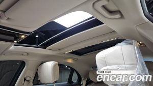 Mercedes-Benz S-Class S450L 4MATIC 2023 года из Южной Кореи