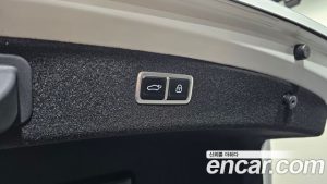 Genesis G80 Бензин 2.5 Turbo AWD 2025 года из Южной Кореи