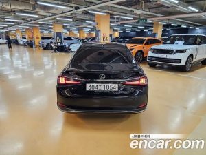 Lexus ES Executive 2026 года из Южной Кореи