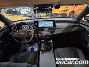 Lexus ES Executive 2026 года из Южной Кореи