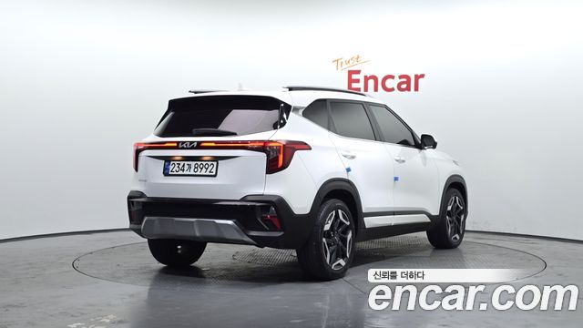 41294535_002.jpg Kia Seltos Бензин 1.6 Turbo 2WD 2024 года из Южной Кореи