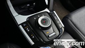 Kia Seltos Бензин 1.6 Turbo 2WD 2024 года из Южной Кореи