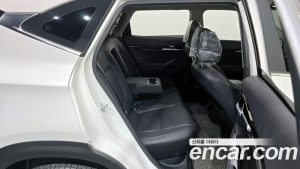 Kia Seltos Бензин 1.6 Turbo 2WD 2024 года из Южной Кореи