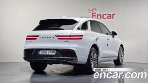 Genesis GV70 2.5T Бензин AWD 2025 года из Южной Кореи
