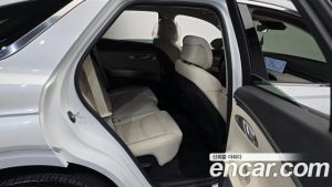Genesis GV70 2.5T Бензин AWD 2025 года из Южной Кореи