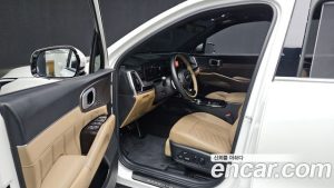 Kia Sorento HEV 1.6 2WD 2024 года из Южной Кореи