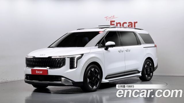 Kia Canival 9-Seater Signature 2025 года из Кореи