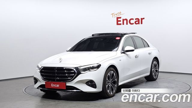 Mercedes-Benz E-Class E350e 4MATIC 2025 года из Кореи