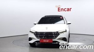 Mercedes-Benz E-Class E350e 4MATIC 2025 года из Южной Кореи