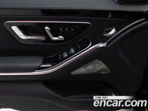 Mercedes-Benz S-Class S350 d 4MATIC 2025 года из Южной Кореи
