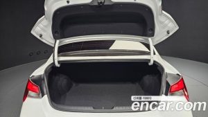 Hyundai AVANTE 1.6 2026 года из Южной Кореи