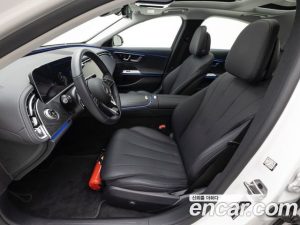 Mercedes-Benz E-Class E220d 4MATIC Exclusive 2025 года из Южной Кореи
