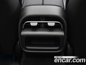 Mercedes-Benz E-Class E220d 4MATIC Exclusive 2025 года из Южной Кореи