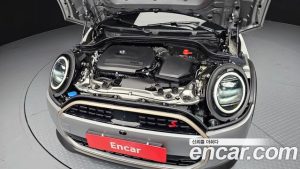 Mini Cooper 5Door Favoured 2025 года из Южной Кореи