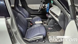 Mini Cooper 5Door Favoured 2025 года из Южной Кореи