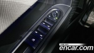 Mini Cooper 5Door Favoured 2025 года из Южной Кореи