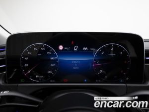 Mercedes-Benz E-Class E220d 4MATIC Exclusive 2025 года из Южной Кореи