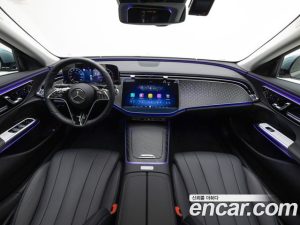 Mercedes-Benz E-Class E220d 4MATIC Exclusive 2025 года из Южной Кореи